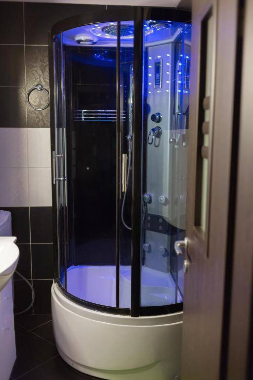 Studio G by MRG Apartments