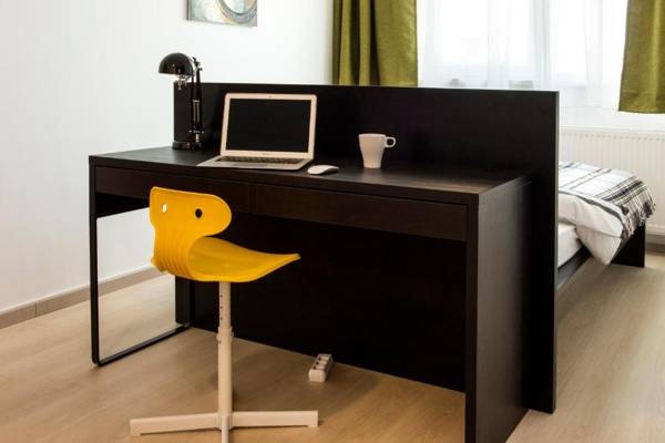 Studio R by MRG Apartments