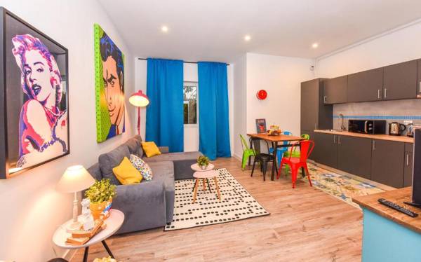 Parliament & River View Apartments