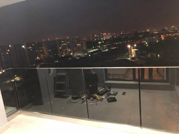 2-Room Penthouse Plaza Residence P1