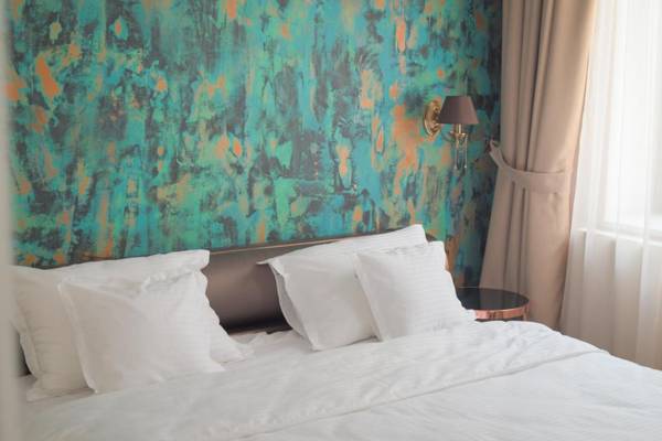 HIGHLINE DOWNTOWN OLD TOWN UNIRII SQUARE