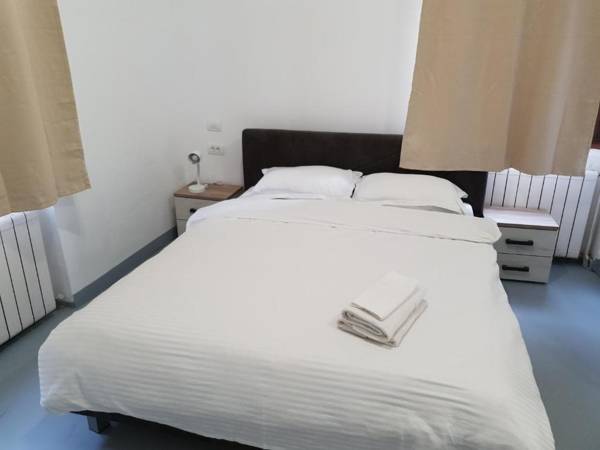 Piata Uniri Cozy Inn