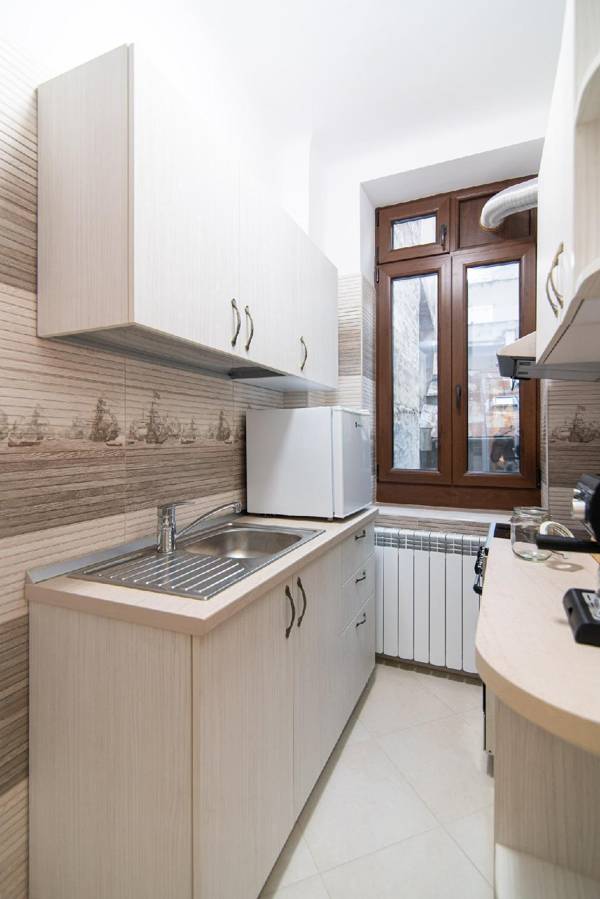 Enjoy beauty of Bucharest from lovely Apartment