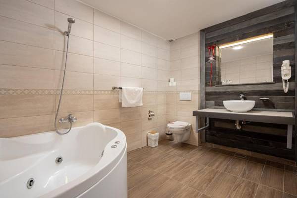 Pensiunea Hora cu Brazi