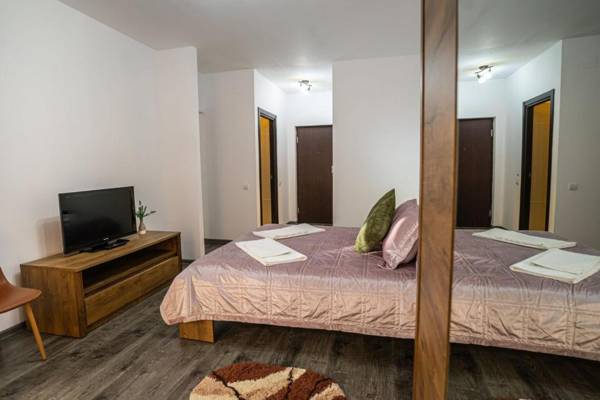 Seasons Primab Studio