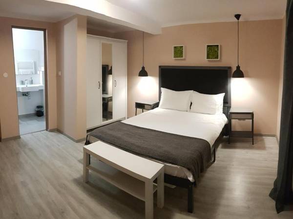 PIF Apart Livada Postei