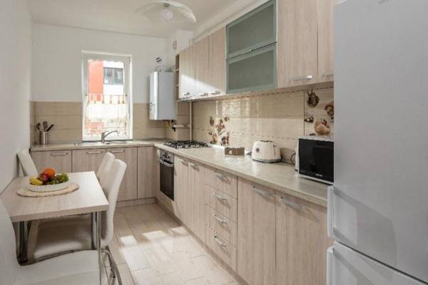 Brasov Holiday Apartments-PURPLE