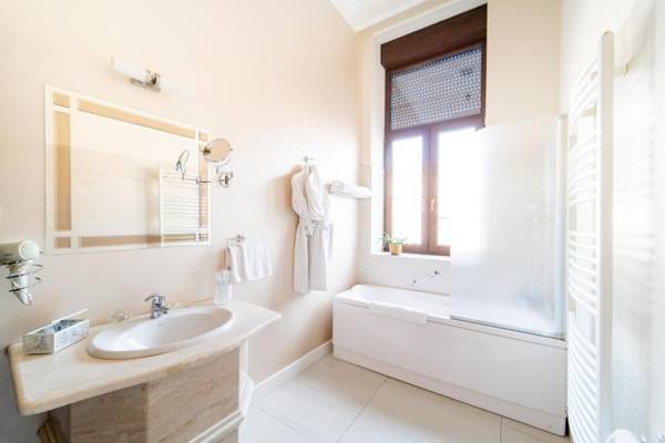 Picasso Boutique Hotel