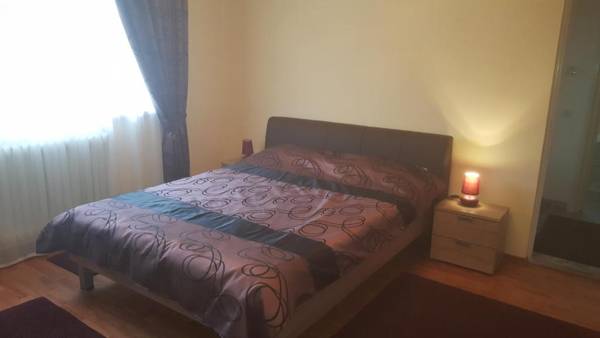 Cetate Apartament
