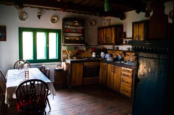 Village Hotel Maramures