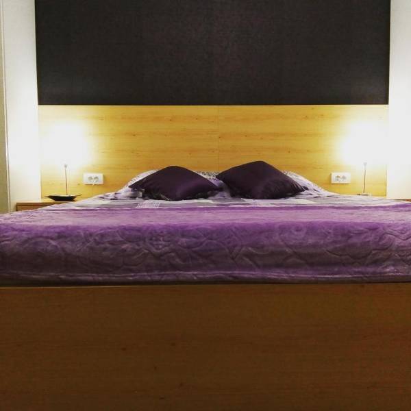 Central apartment with garage