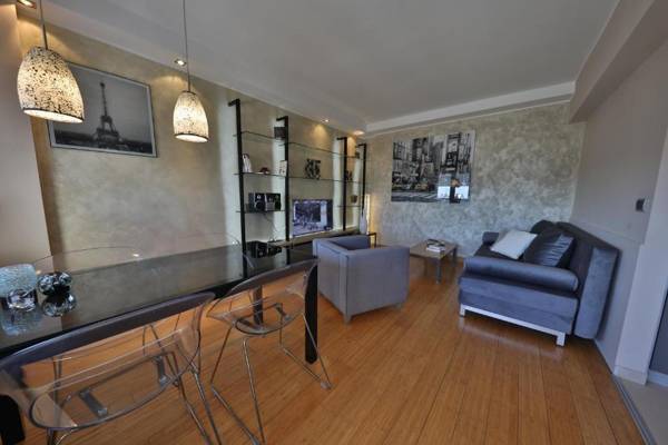 Business & Travel Apartments