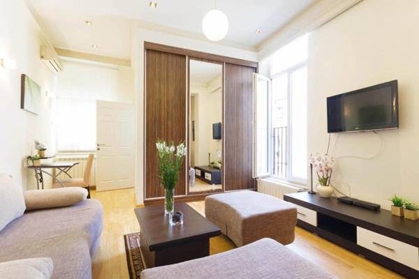 City Break Apartments Chic and Luxury