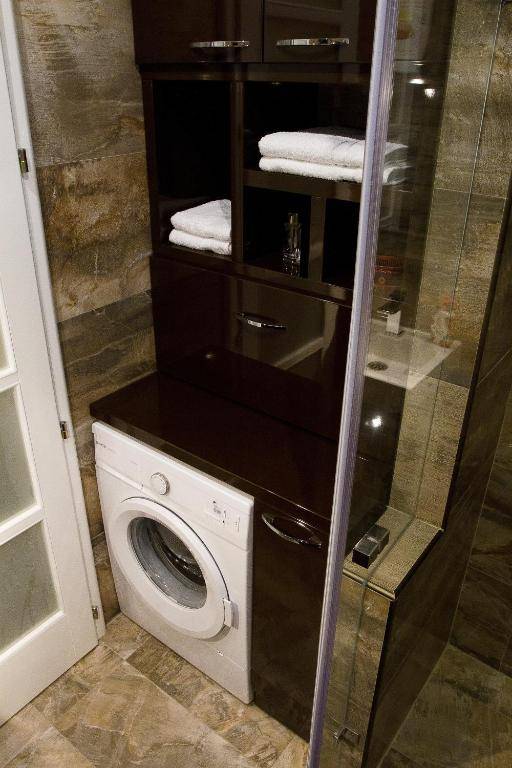 Crown Apartment - Your Royal Stay