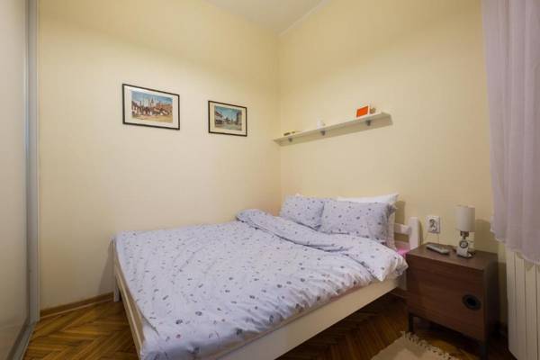 M&M Downtown Apartment