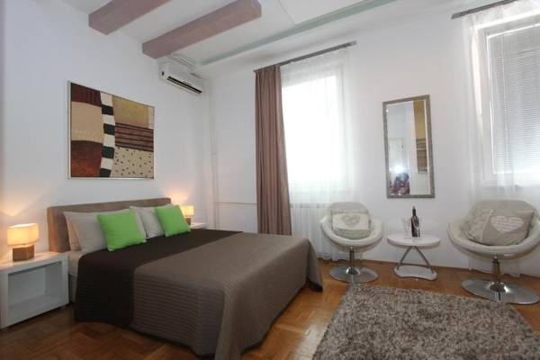 New Belgrade Apartment IN