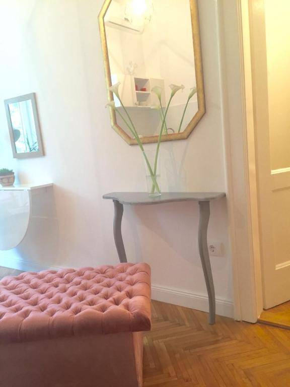 Studio 50 with Terrace