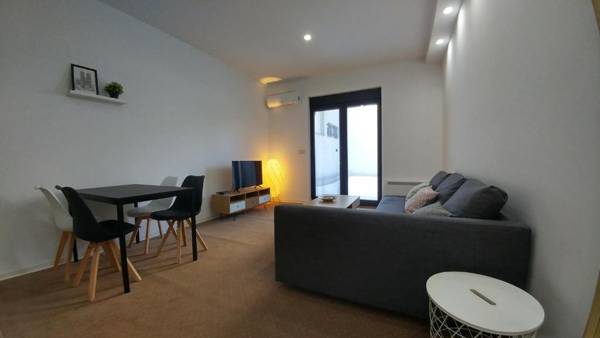 J&J apartments