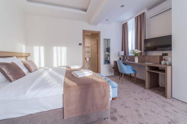 M House Bed and Breakfast