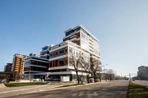 Stylish Luxury Apartment LEO garage receptionWiFi