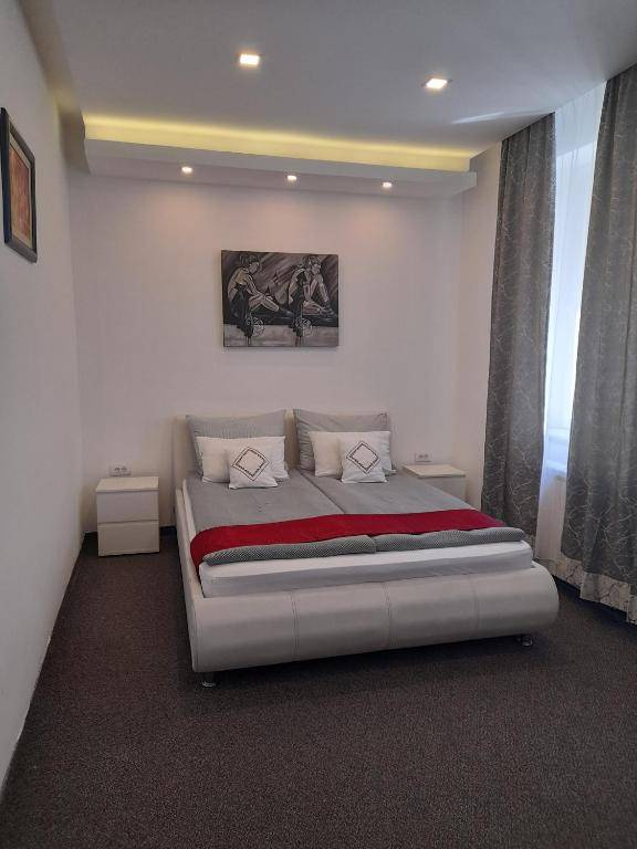 Guest Room Central Pedestrian Zone - without kitchen