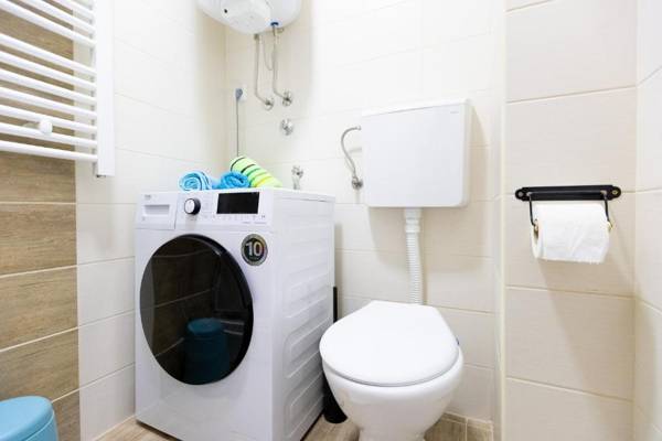 Apartment SELF CHECK IN 00-24 MM