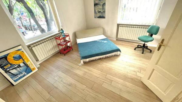 Salon Apartment in Dorcol Historical