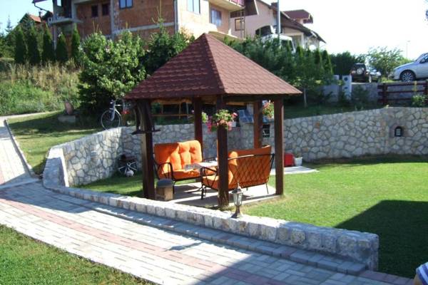 Apartmani Aleksijević