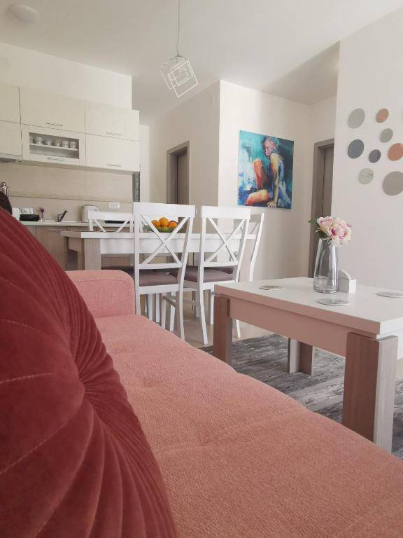 Zlatibor Hills Afrodita Moon