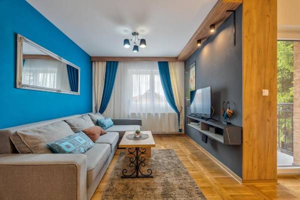 TRON lux apartman