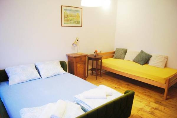 Chardak Neither in the Sky nor on the Ground