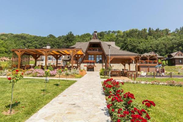 Etno hotel Vrdnička kula