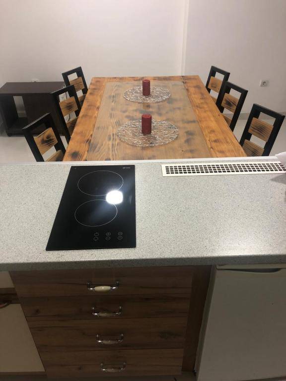 Apartment on a river avenue