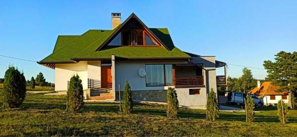 Vila Mirna