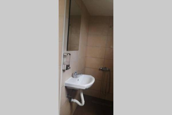 Captain's house on the Danube river with pool