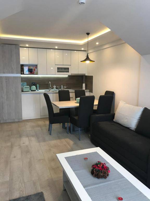 FamilyKop Apartments Milmari