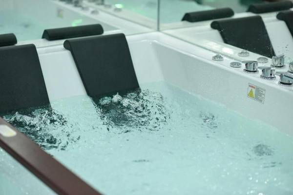 BELLA LUX APARTMAN (Sa hidromasaznom kadom)