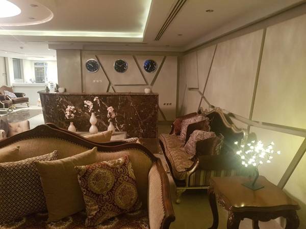 Rose Niry Hotel suites روز نيري للاجنحة الفندقية