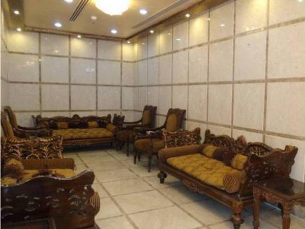 Zahrat White Palace