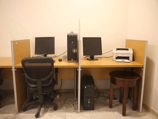 Workspace - Golden Manafea Hotel