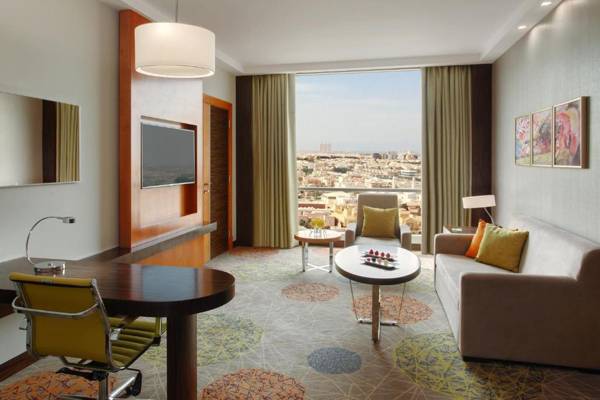 Workspace - Holiday Inn Jeddah Gateway an IHG Hotel