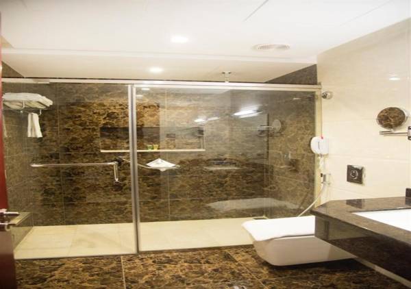 Carawan Hotel Jeddah - Al Naeem Near Al Danube Market in Madina Road