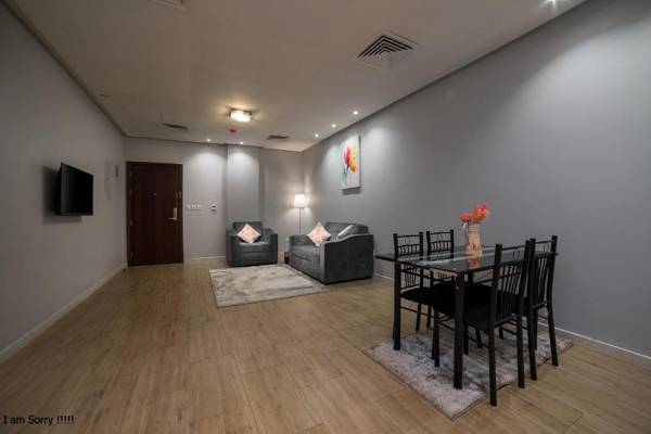 Golden Garden Al Corniche