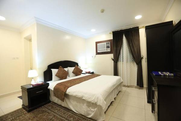 العييري للوحات المفروشة الدمام3