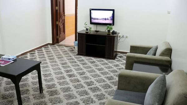 Al Farhan Hotel Suites (Exit 15)