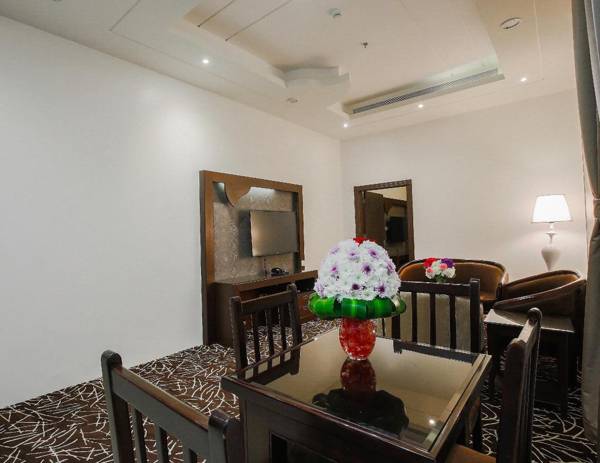 Rest Night Hotel Suites Al Hamra