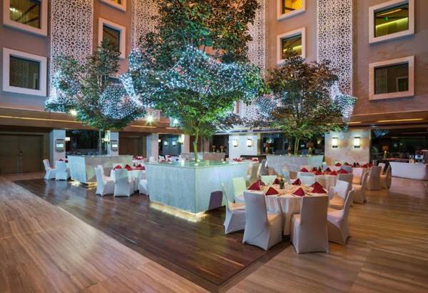 DoubleTree by Hilton Hotel Riyadh - Al Muroj Business Gate