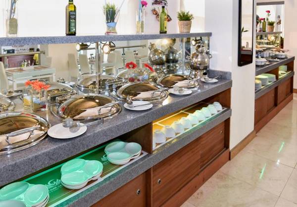 Golden Dune Hotel & Suite