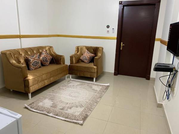 Al Quba Al Thahbia Hotel Suites 2