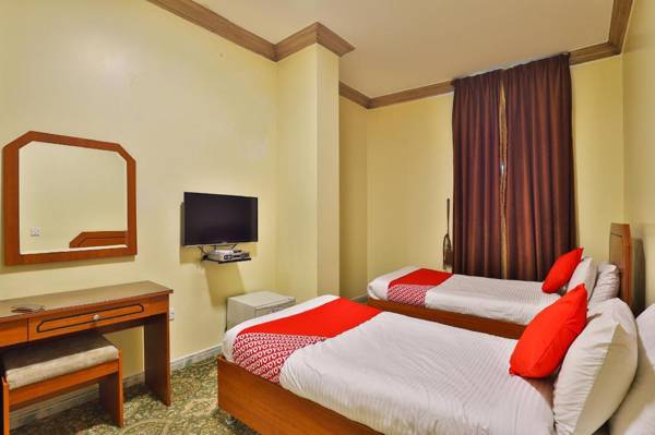 OYO 150 Al Hamra Palace Al Aswaq